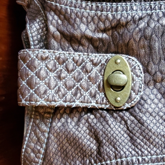 ECHO RED GOLF VINTAGE faux snakeskin pattern bucket purse - Picture 4 of 10